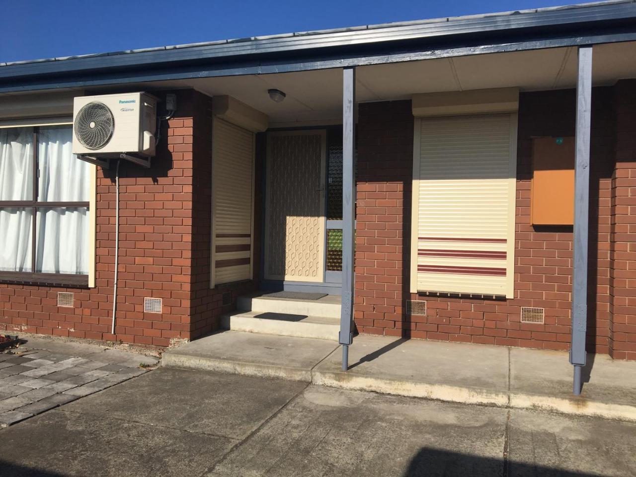 Entire Hume House Vila Melbourne Exterior foto